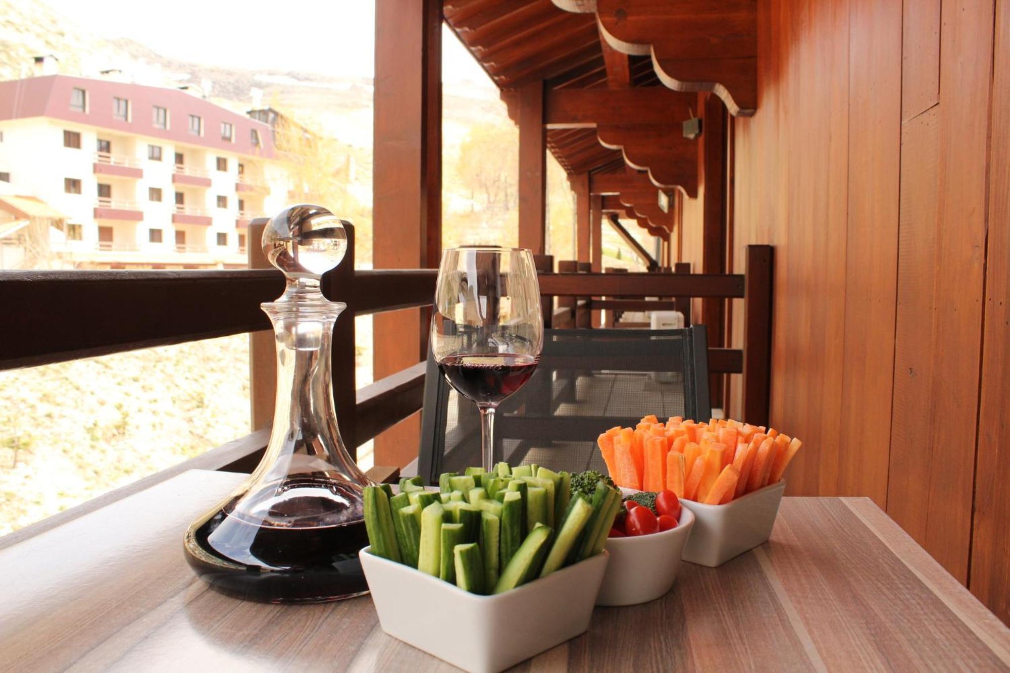 Intercontinental Mzaar Lebanon Mountain Resort & Spa By Ihg Mzaar Kfardebian Buitenkant foto