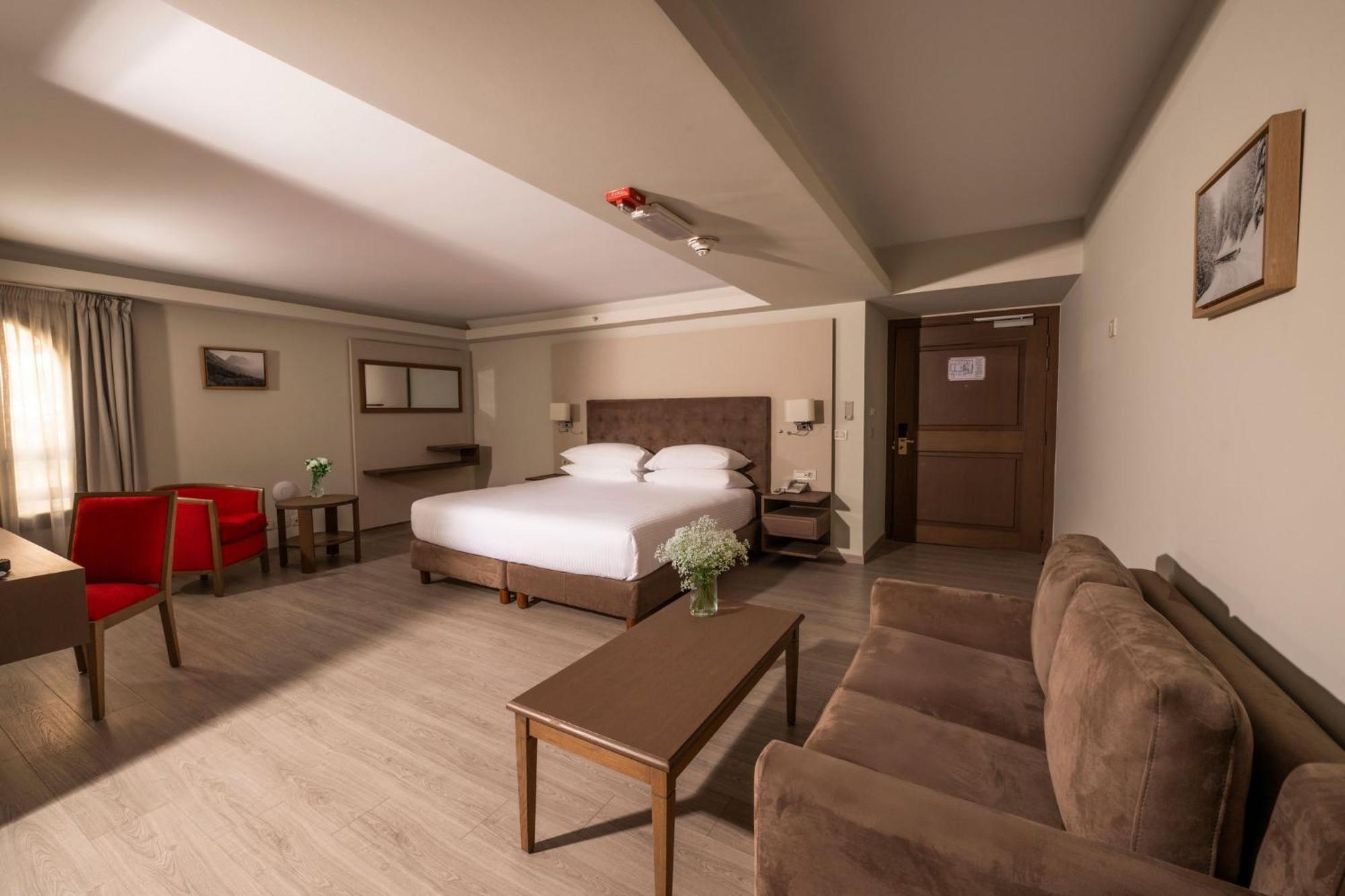 Intercontinental Mzaar Lebanon Mountain Resort & Spa By Ihg Mzaar Kfardebian Buitenkant foto