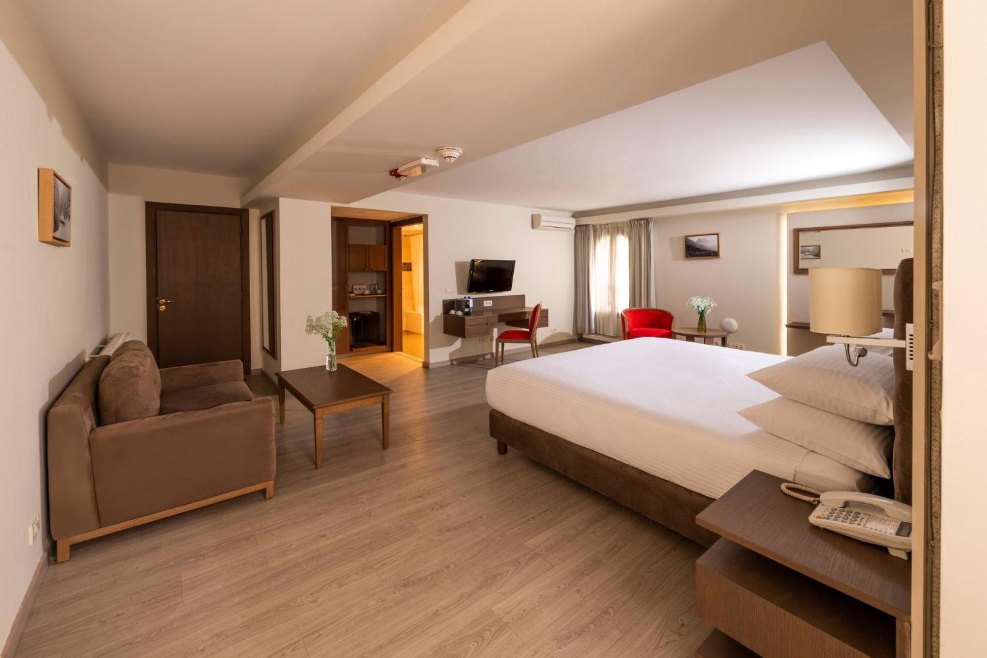 Intercontinental Mzaar Lebanon Mountain Resort & Spa By Ihg Mzaar Kfardebian Buitenkant foto