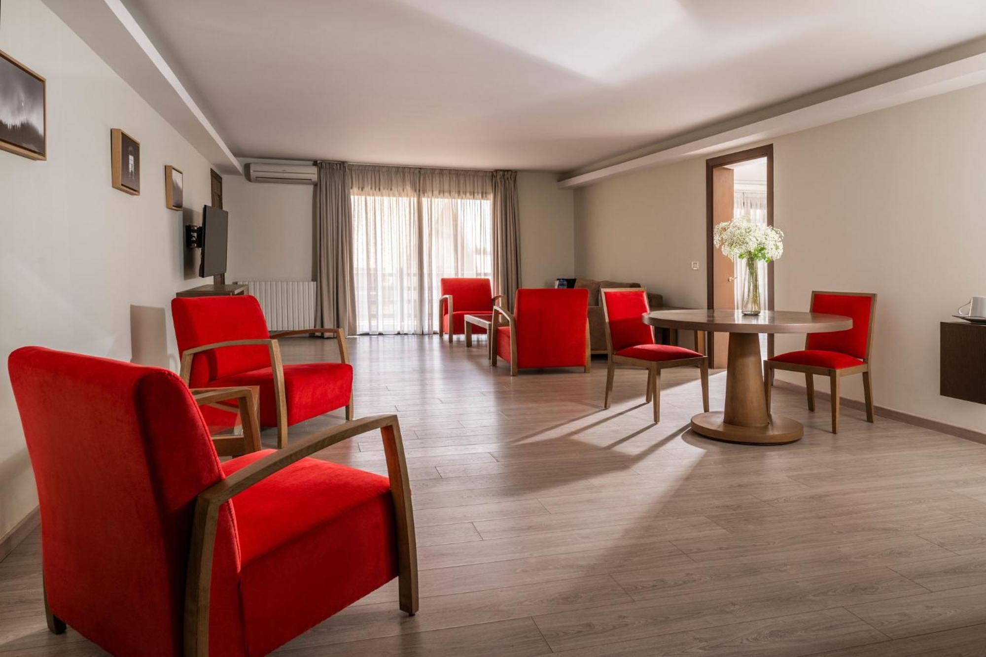 Intercontinental Mzaar Lebanon Mountain Resort & Spa By Ihg Mzaar Kfardebian Buitenkant foto